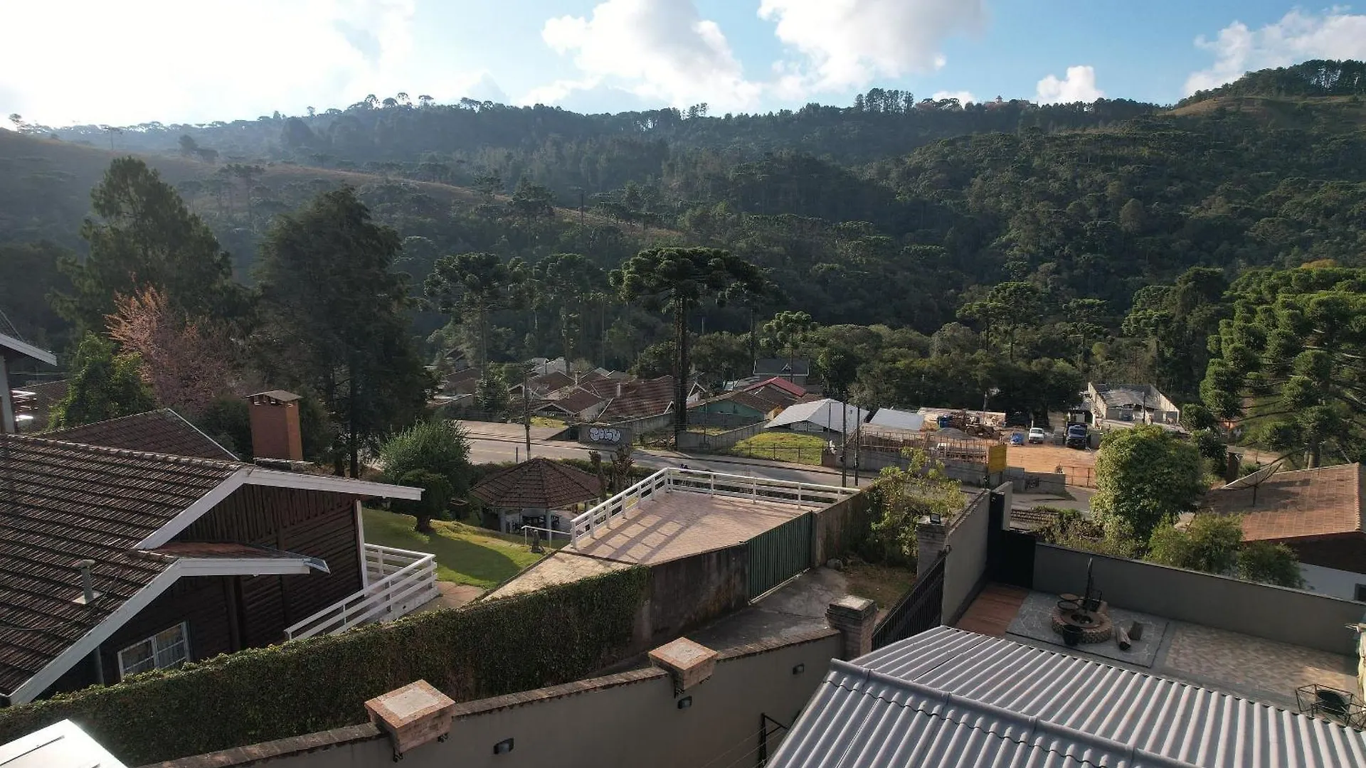 Home 24 | Casa Grande Com Lareira Em Campos De Jordao Campos do Jordao Holiday home